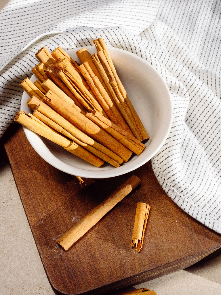 Cinnamon sticks